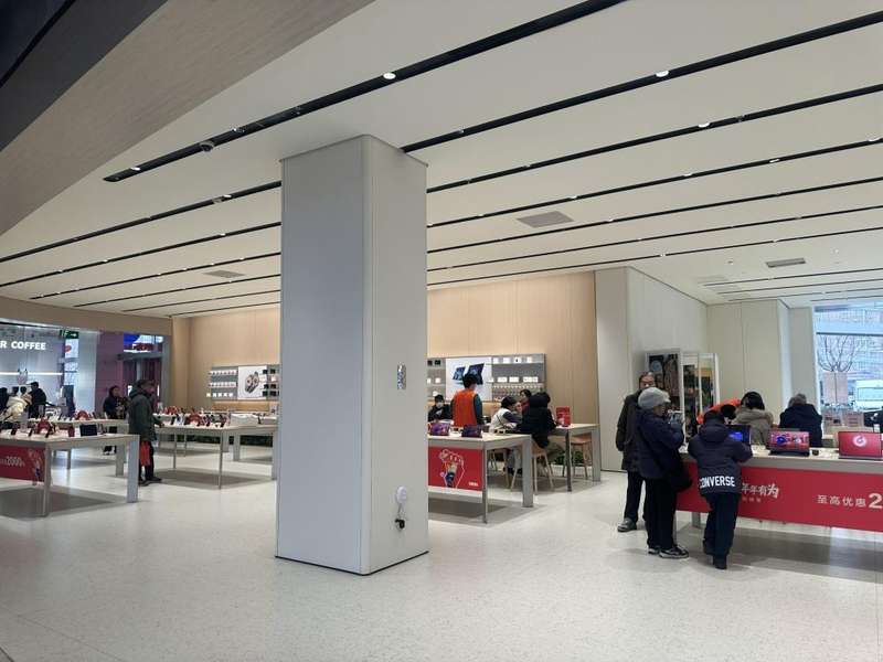  实探｜3月手机集体再提价？有卖场接通知涨10百分号，千元机仍存 新闻 实探｜3月手机集体再提价？有卖场接通知涨10百分号，千元机仍存 新闻