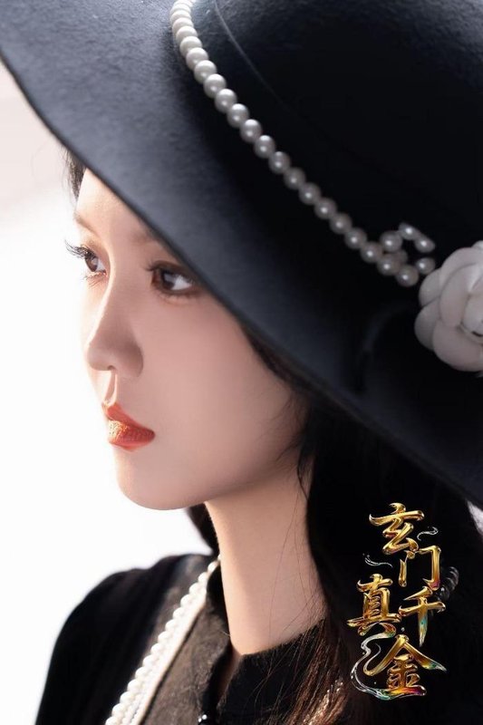  “北大毕业当短剧演员，疯了吗？”当事人回应：有心理落差但从不“玻璃心” 新闻 “北大毕业当短剧演员，疯了吗？”当事人回应：有心理落差但从不“玻璃心” 新闻