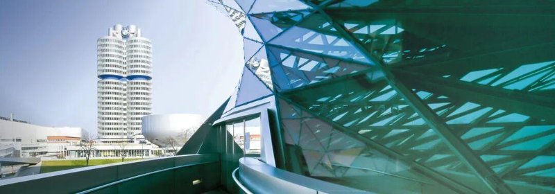 关税阴霾笼罩德系豪华车；宝马却凭借成本韧性稳住阵脚。