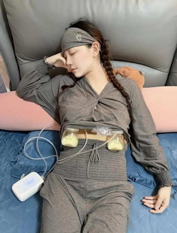  央视315晚会揭秘眼镜定价迷雾，源头成本低廉却终端高价频现；防蓝光功能备受争议。 新闻 央视315晚会揭秘眼镜定价迷雾，源头成本低廉却终端高价频现；防蓝光功能备受争议。 新闻