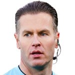 欧足联公布裁判安排;荷兰名哨梅凯利将执法意大利对阵北爱尔兰附加赛。 体育新闻 欧足联公布裁判安排;荷兰名哨梅凯利将执法意大利对阵北爱尔兰附加赛。 体育新闻