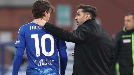 数十亿资金运作背后的建队迷局:科莫俱乐部的战术博弈与引援逻辑揭秘 体育新闻 数十亿资金运作背后的建队迷局:科莫俱乐部的战术博弈与引援逻辑揭秘 体育新闻