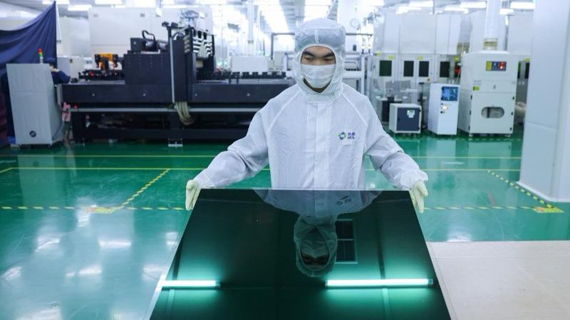  迷茫与博弈：光伏产业如何在成本挤压中突围 新闻 迷茫与博弈：光伏产业如何在成本挤压中突围 新闻