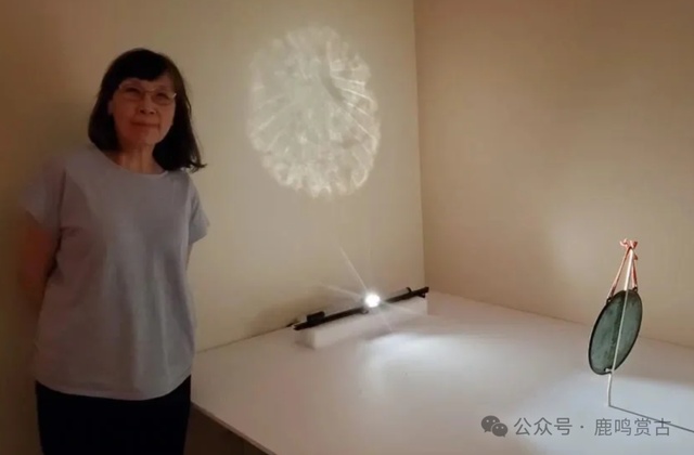  【光学秘技】尘封六十载的中国古镜，为何能让佛像“穿透”时光浮现？ 文化旅游