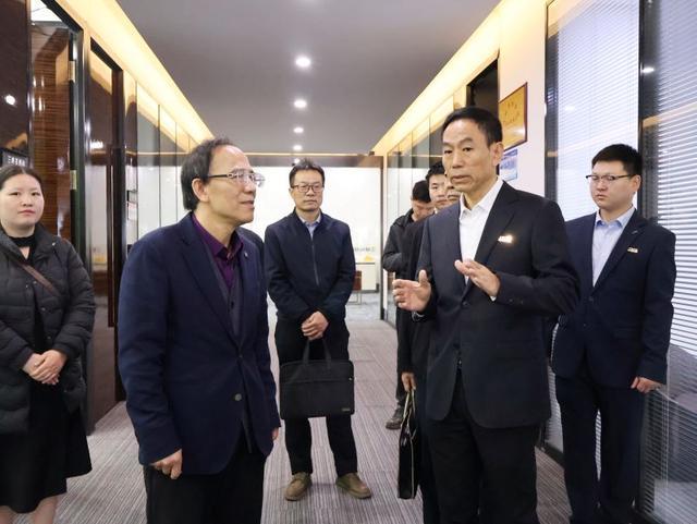  那些走出校门的学生，后来都怎么样了？一所高职院校的暖心答卷 教育招生