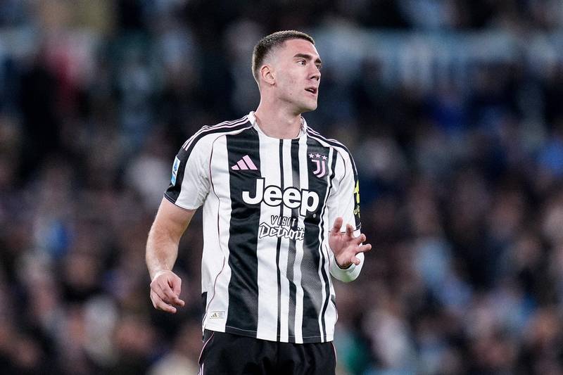 弗拉霍维奇的职业拐点：伤病阴影下的尤文续约博弈深层解析 体育新闻