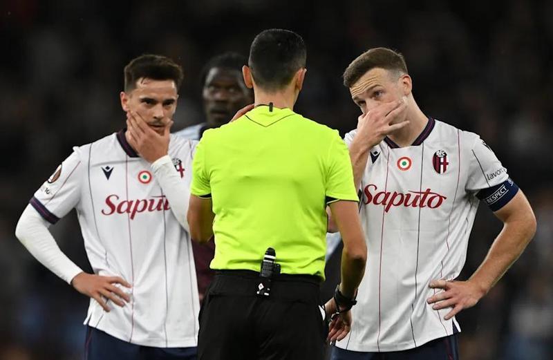  【战术复盘】伊塔利亚诺的欧联杯溃败：一次被质量差距击败的战术实验 体育新闻